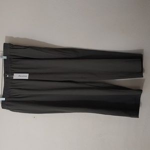 Ecupper Women's Size 4XL Capris NWT